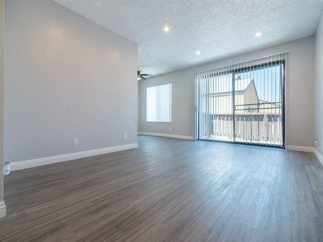 Ascot Park Apartments