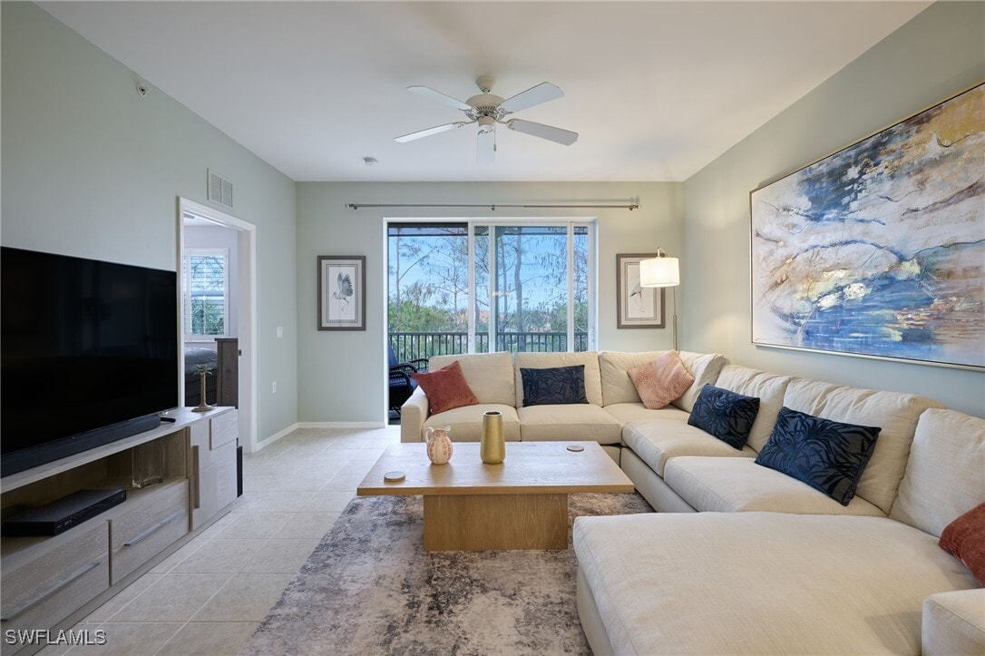 Photo - 4000 Loblolly Bay Dr Unidad 8-304 Rental
