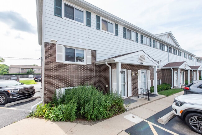 Photo - 551 W Park Ave Unit F