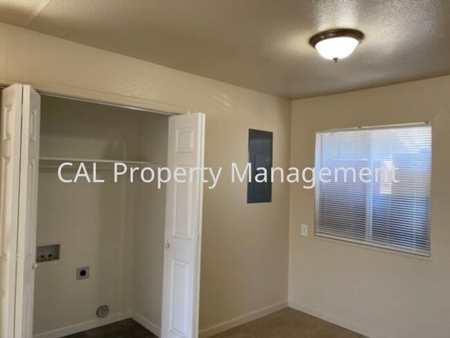 Photo - 347 8th St Unit B