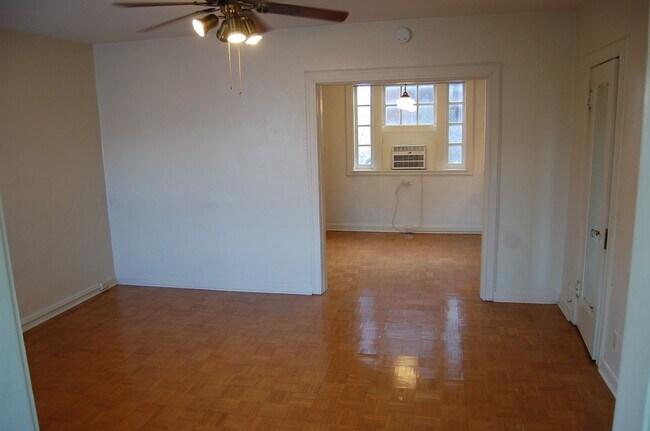 Photo - 1739 G St.