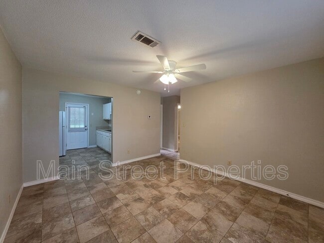 Photo - 7816 Sabra Dr