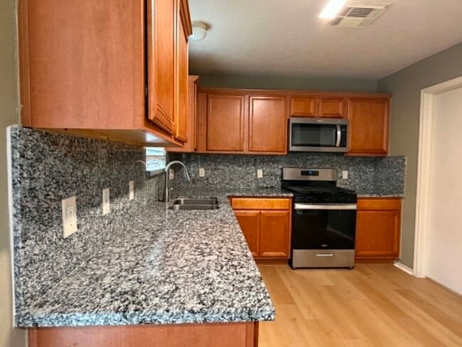 Photo - 11030 KNOBBLEY Oak Ct