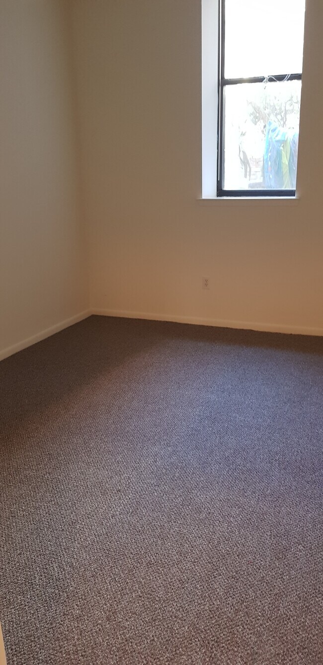 Photo - 75 McKinley Ave Unidad B1-10