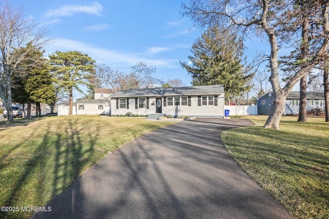 Photo - 222 Elmwood Ct