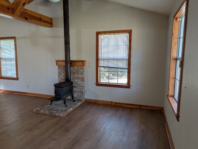 Photo - 10607 FM 2767 Unit Duplex B