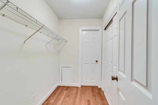 Photo - Mason Arms Apartments