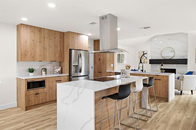 Photo - 2927 Norwood Hill Rd House