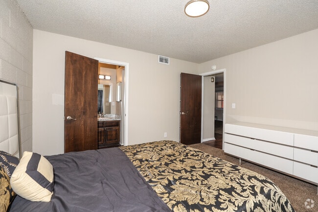2BR, 1.5BA - 760SF - First Bedroom