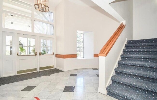 Photo - 2333 Bering Dr Unit 123