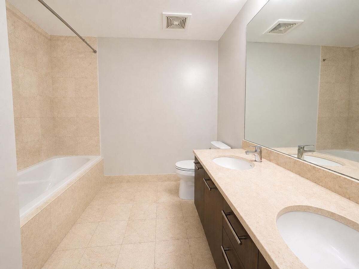 Photo - 410 Evernia St Unit 506