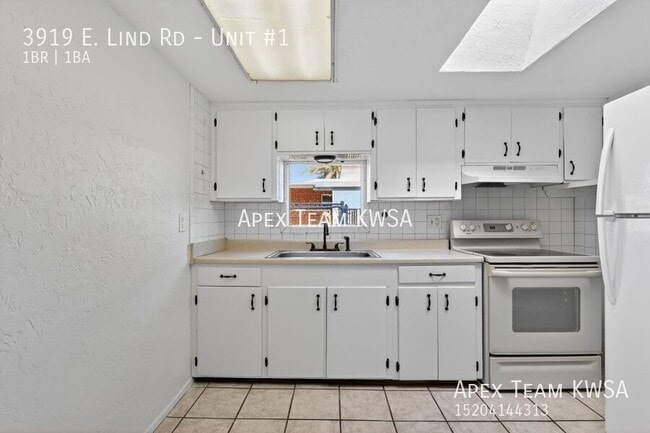 Photo - 3919 E Lind Rd Unidad #1