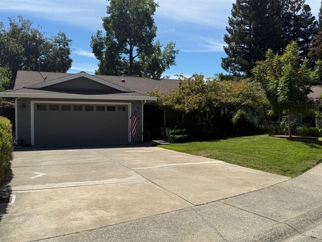 5308 Angelina Ave