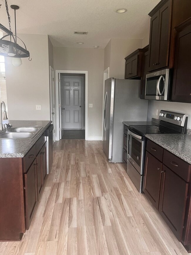 Photo - 128 Brasher Dr