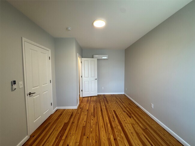 Photo - 216 Main St Unit 203