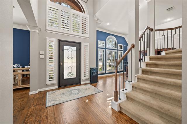 Photo - 1093 Woodbriar Dr