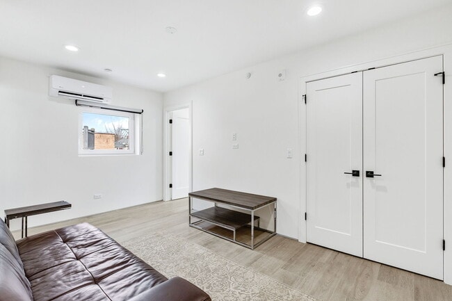 Photo - 1025 N Harlem Ave Unit F