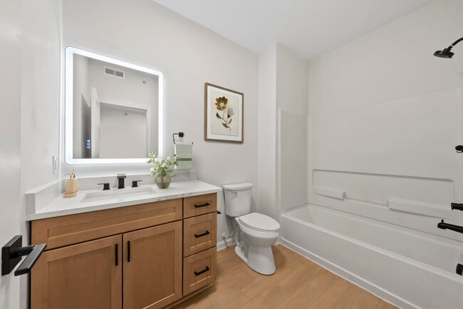 Photo - Madden's Pointe