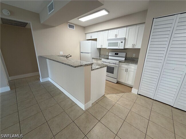 Photo - 5317 Summerlin Rd Unit 1702
