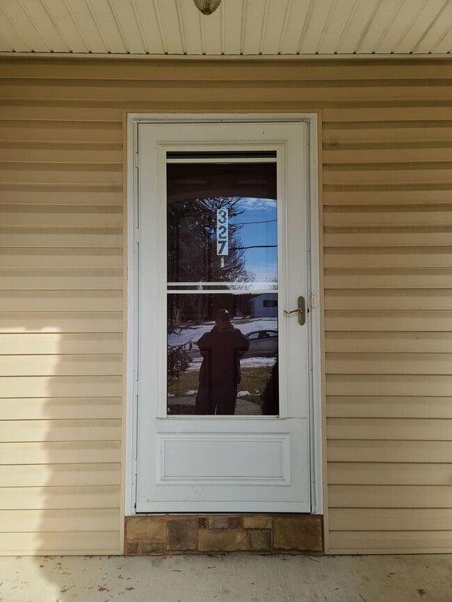 Photo - 3 Bedroom Townhome for Rent in Waynesboro