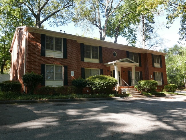Building Photo - 139 E Hill St