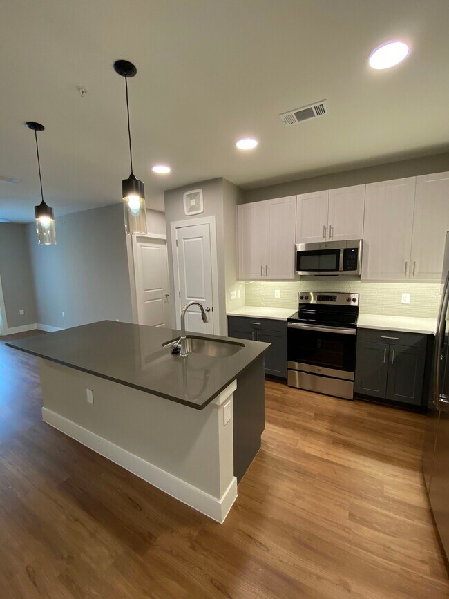 Photo - 948 Narwhal Dr Unidad 6107