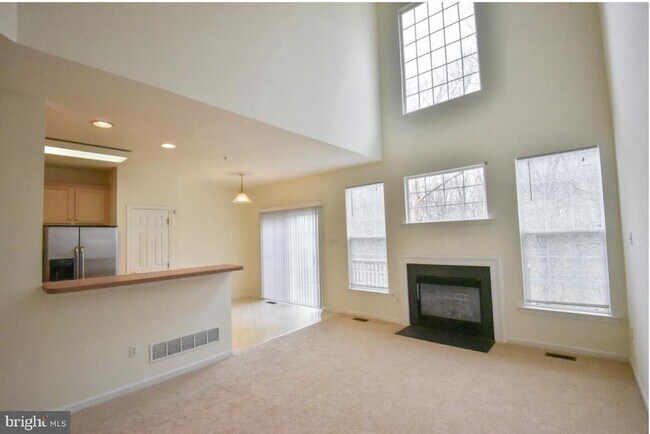 Photo - 139 Birchwood Dr