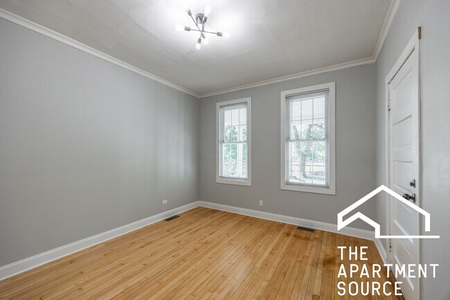 Photo - 3714 W Cortland St Unit 1