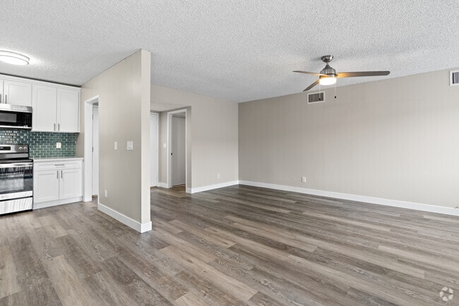 1HAB, 1BA - 865 ft² - The Astaire