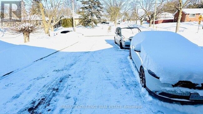 Photo - 35 Siebert Ave