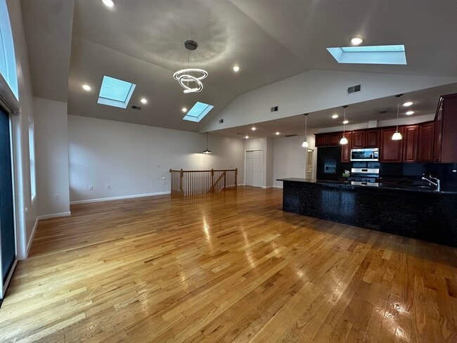 Photo - 134 Bostwick Ave Unit 2