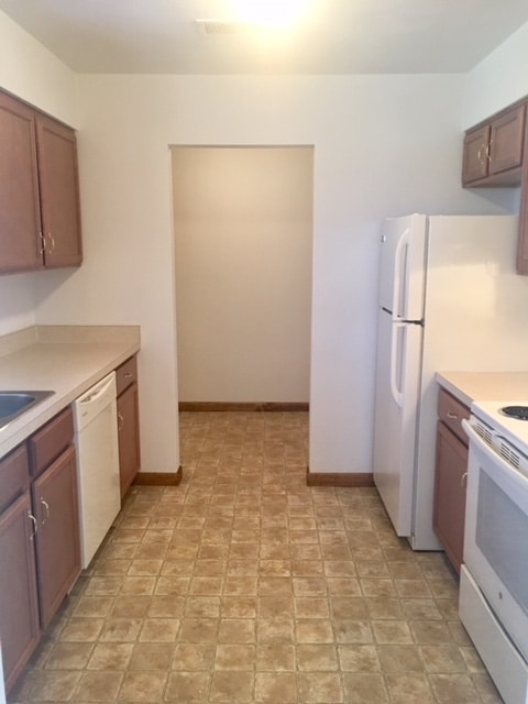 1503 Blue Bonnet St