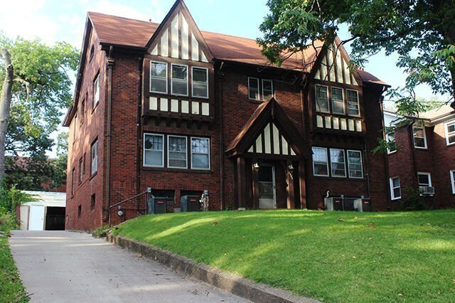 Photo - 2905 High St Unit 3