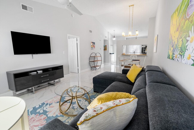 Photo - 3068 S Oakland Forest Dr