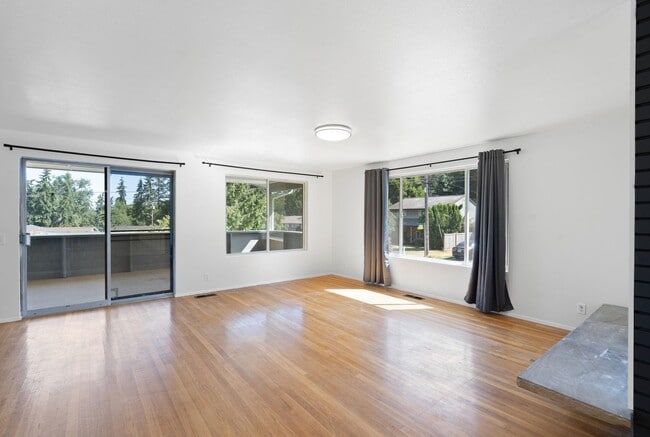 17803 98th Ave S Unit A