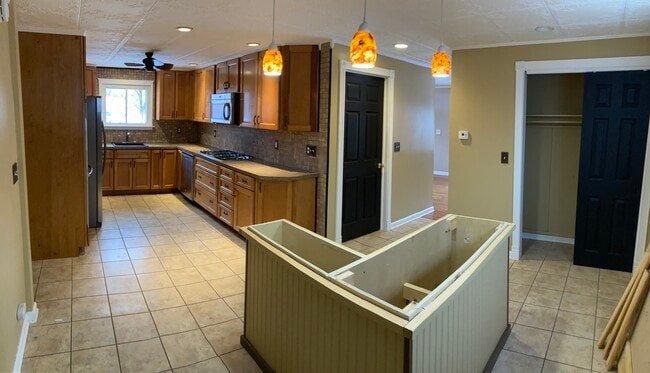 592 Dorrance Ave Unit Lower