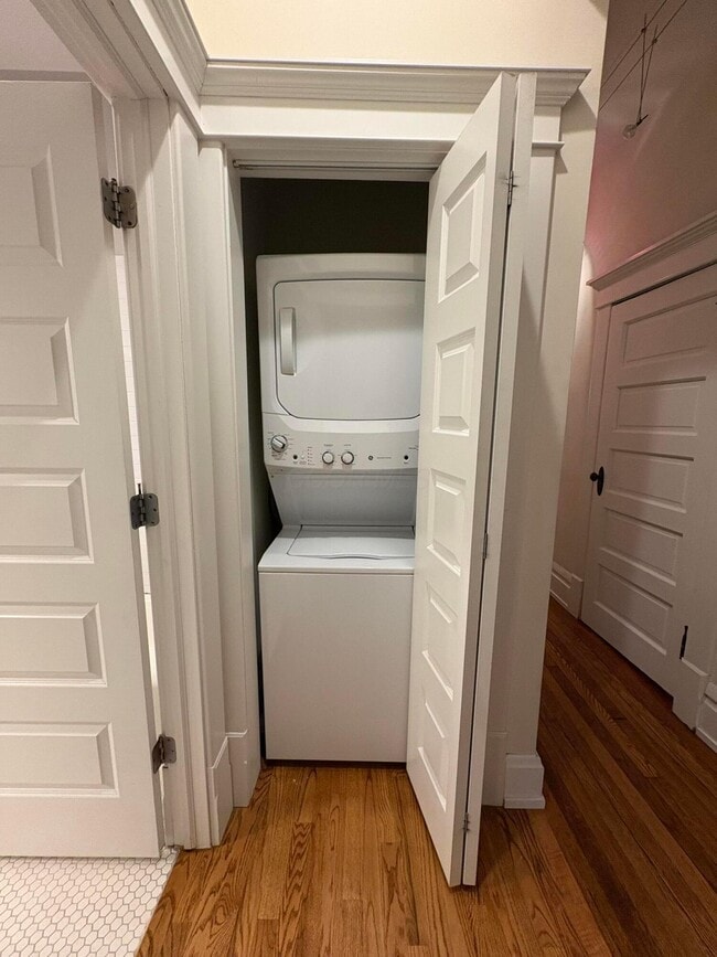 Photo - 815 Neil Ave Unit 101