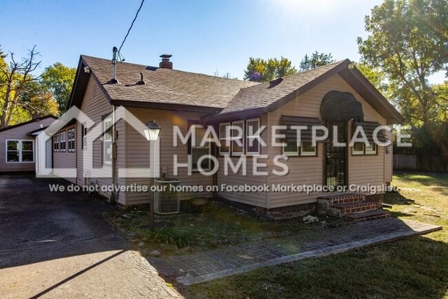 Photo - 3301 Brewer Dr