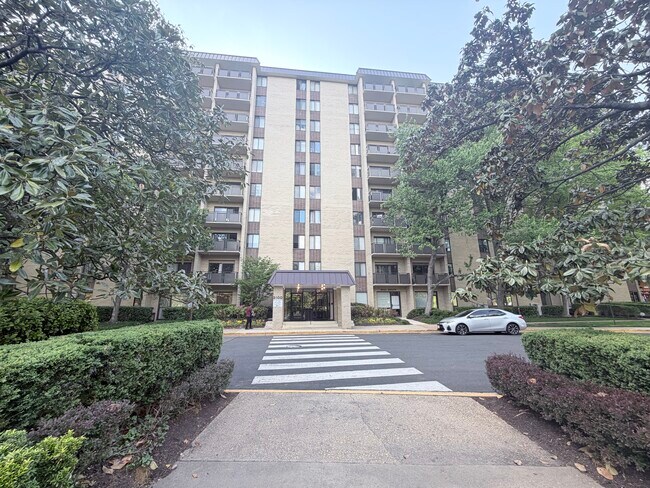 Photo - 3100 S Manchester St Unit 603