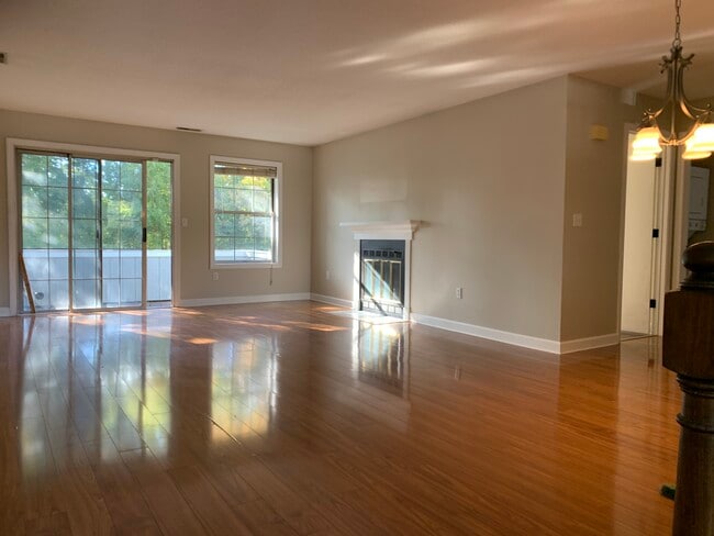 Photo - 1309 Sunfield Dr Unit Sunfield