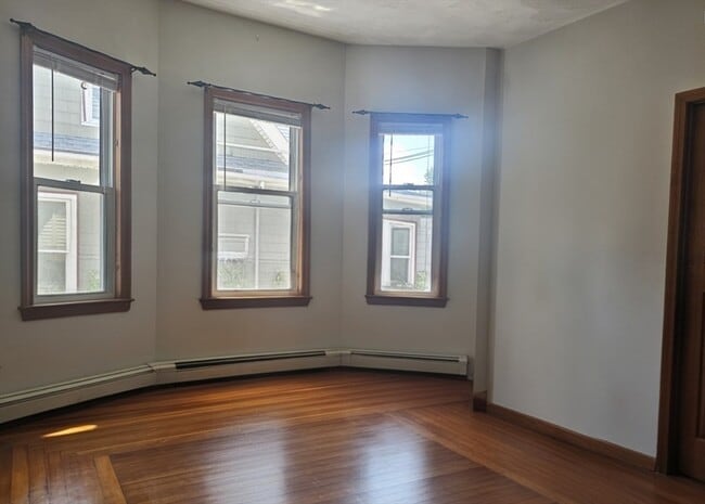 Photo - 51 Elm St Unit 2
