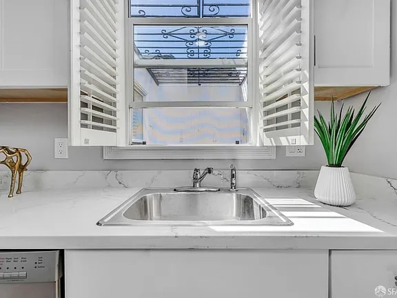 Photo - 38 Fredson Ct