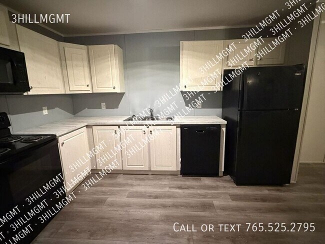 Building Photo - 5600 W Kilgore Ave Unit #56