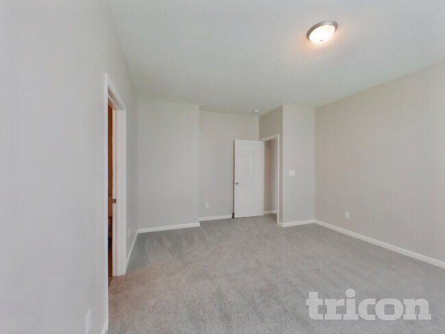 Photo - 675 Albermarle Dr