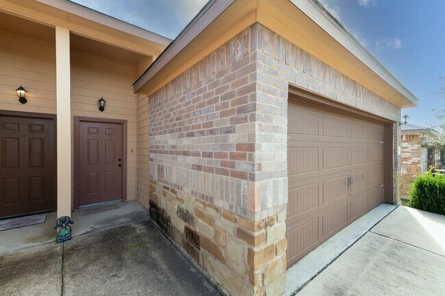 455 Jack Rabbit Ln