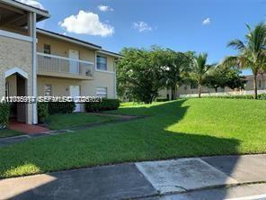 Photo - 895 Twin Lakes Dr Unit 1-F