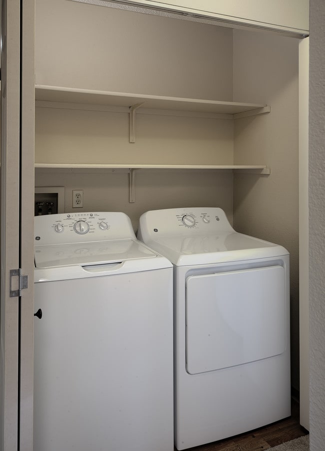 Stone Ridge Apartments Clackamas, OR