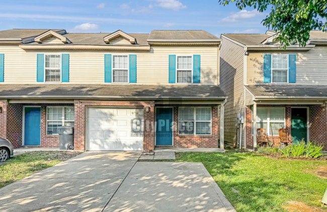 Building Photo - 2946 Carson Dr