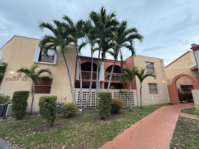 Photo - 10257 NW 9th St Cir Unit 112-10