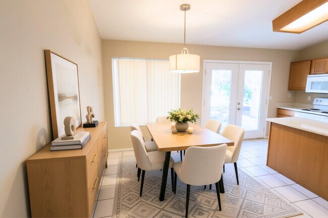 Photo - 10326 W Missouri Ave